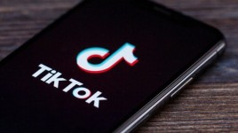 トランプ大統領、TikTokの取引を成立させるために中国に「関税のちょっとした引き下げか何か」を与えるかもしれないと発言 - Clock Is Ticking For ByteDance - NVIDIA ( NASDAQ:NVDA ) , アドバンスト・マ