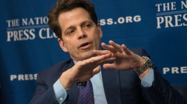 スカラムッチ、トランプ大統領の通商政策に対する世界的報復を予見「彼を破滅させるだろう