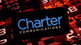 チャーター、インターネットとテレビの加入者数は減少するも、モバイル回線の好調な伸びでライバルを上回る - Charter Communications ( NASDAQ:CHTR )