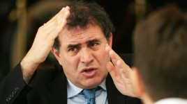 ドゥーム博士」ヌリエル・ルービニ氏、トランプ大統領が停戦を発表する中、イラン政権は「数カ月以内に崩壊する」と指摘