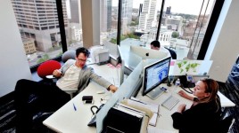 ワークライフバランスは終わり、ハードコア文化が始まる：ワーク・ライフ・バランスは終焉し、ハードコアなカルチャーが到来する：専門家が提案する新しい時代の働き方 - バンク・オブ・アメリカ ( NYSE:BAC ) , アマゾン・ドット・コム ( NASDAQ:AMZN )