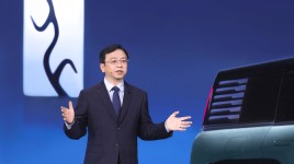 BYD、自動操縦システムを追加 中国のEV価格競争の中、購入者を誘致へ