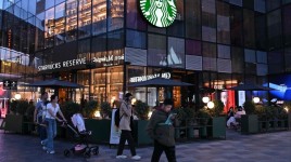 スターバックスとLuckin、中国での小規模都市でのコーヒー販売で話題に