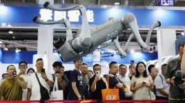 中国、サービスロボットの経済データを初公開