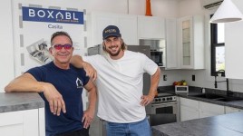 マーク・キューバンが10万ドルを達成したとき、その半分も稼いだことのない父親に言った。彼は泣き出した」。