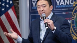 アンドリュー・ヤン、「何かが10％下がり、その後10％上がったら、あなたはスタート地点に戻るのか？