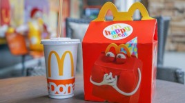 マクドナルド第4四半期決算：伸び悩む売上高、米国でのコンプ売上減少など - マクドナルド ( NYSE:MCD )