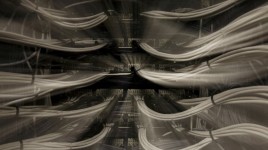 マイクロソフトがデータセンター・プロジェクトを断念、供給過剰の懸念に拍車